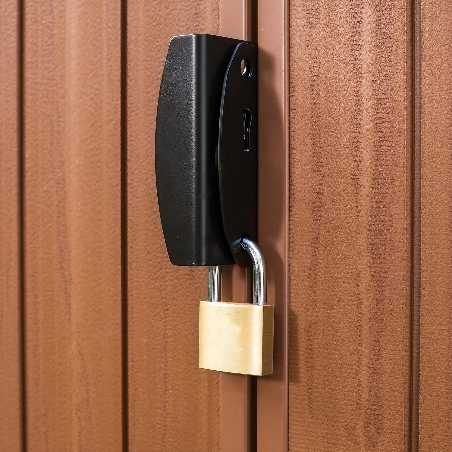 Keter Darwin 6 X 4ft Outdoor Garden Apex Storage Shed - Brown 6 Keter Darwin 6 X 4ft Outdoor Garden Apex Storage Shed - Brown - Image 4