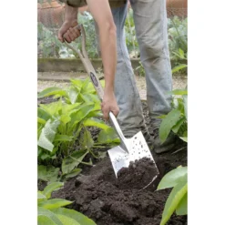 Spear & Jackson Traditional Stainless Digging Spade 5 Spear & Jackson Traditional Stainless Digging Spade -Shed And Soil Sales 12845289 1764833218140569